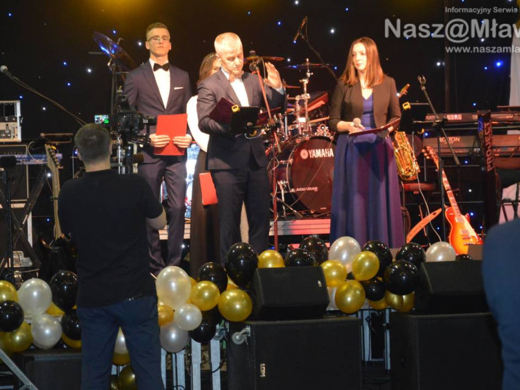 Studniówka 2020 w I Liceum Ogólnokształcącym (FOTORELACJA)