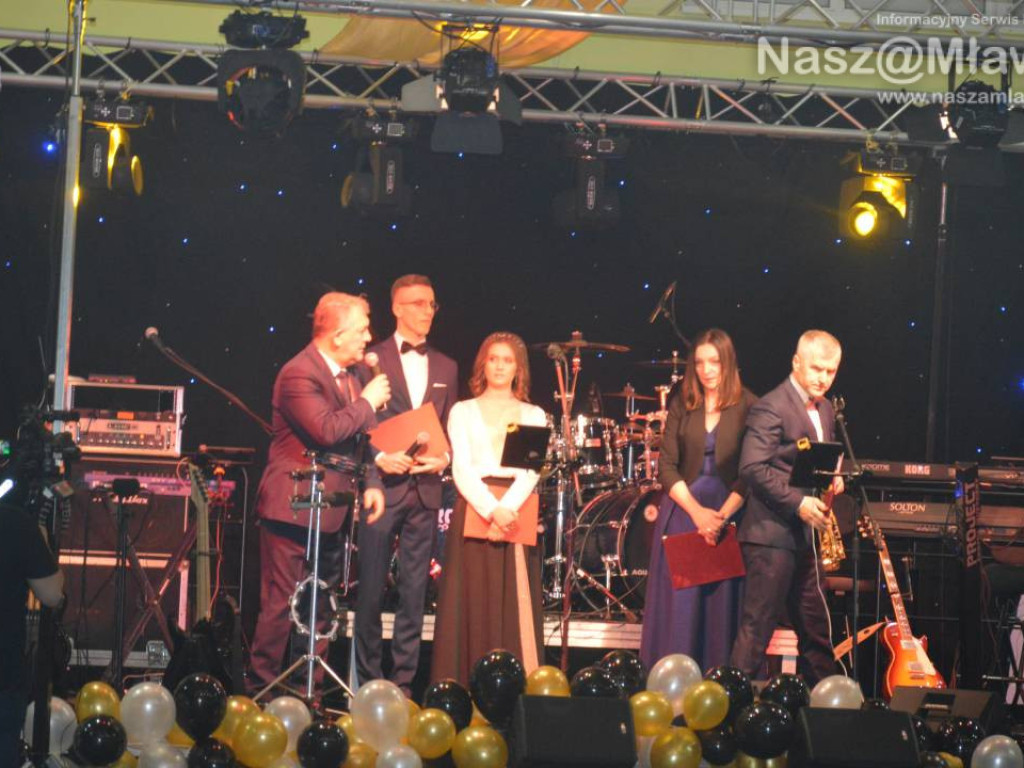 Studniówka 2020 w I Liceum Ogólnokształcącym (FOTORELACJA)