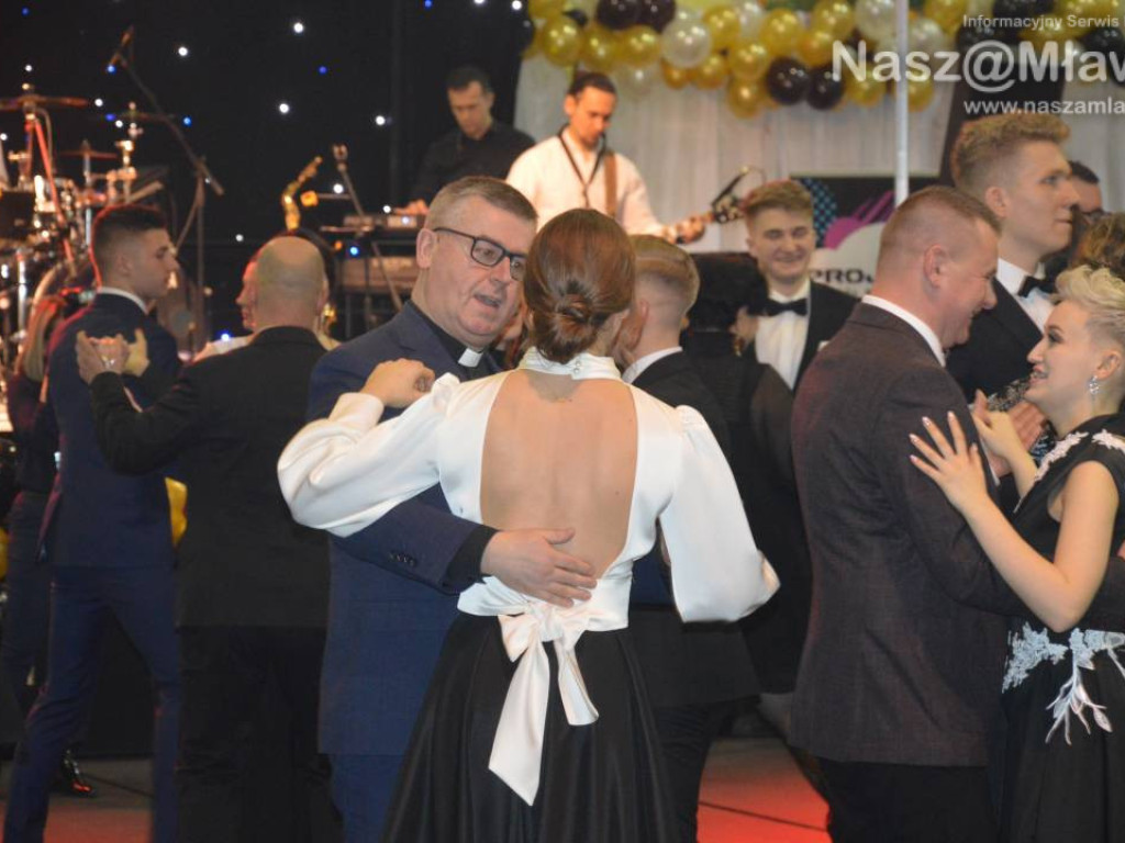 Studniówka 2020 w I Liceum Ogólnokształcącym (FOTORELACJA)