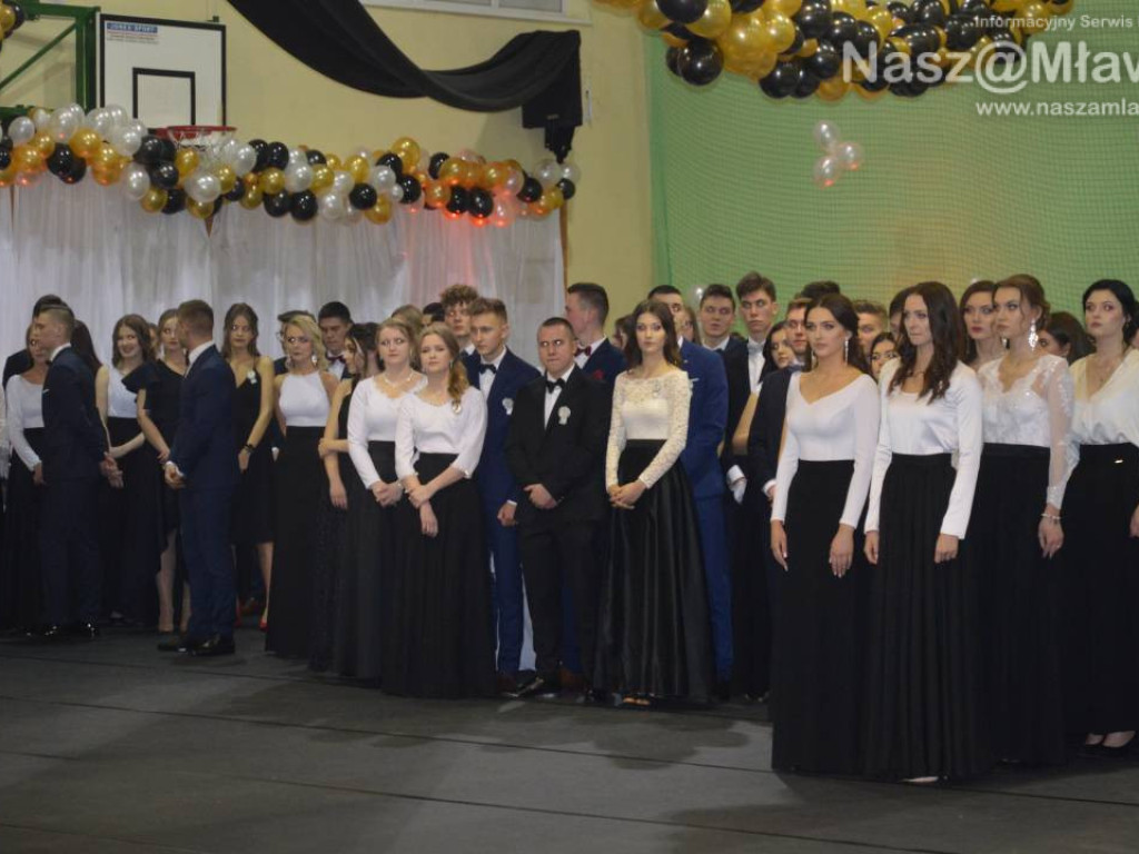 Studniówka 2020 w I Liceum Ogólnokształcącym (FOTORELACJA)