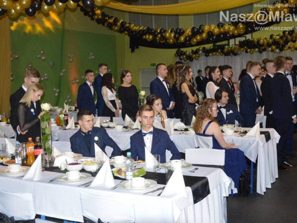 Studniówka 2020 w I Liceum Ogólnokształcącym (FOTORELACJA)