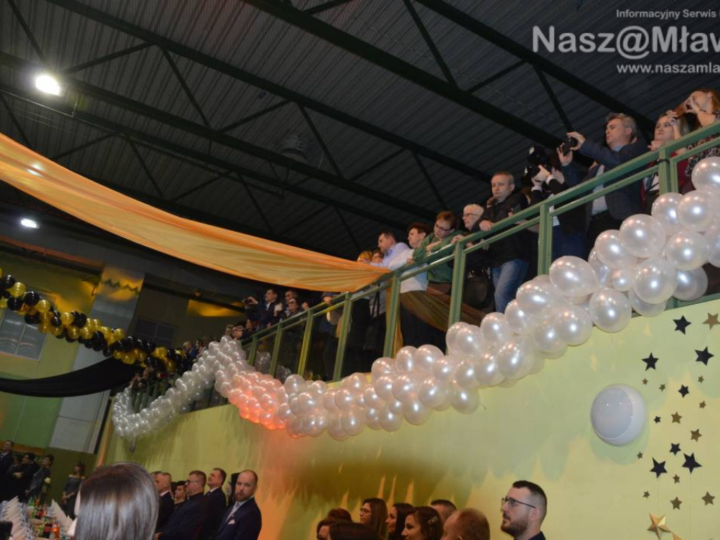 Studniówka 2020 w I Liceum Ogólnokształcącym (FOTORELACJA)