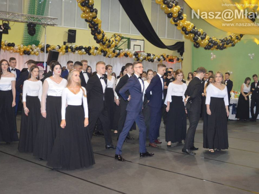 Studniówka 2020 w I Liceum Ogólnokształcącym (FOTORELACJA)