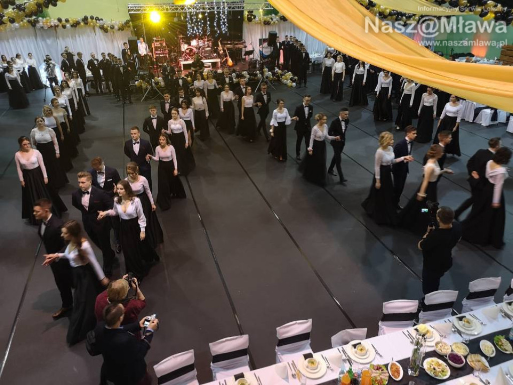 Studniówka 2020 w I Liceum Ogólnokształcącym (FOTORELACJA)