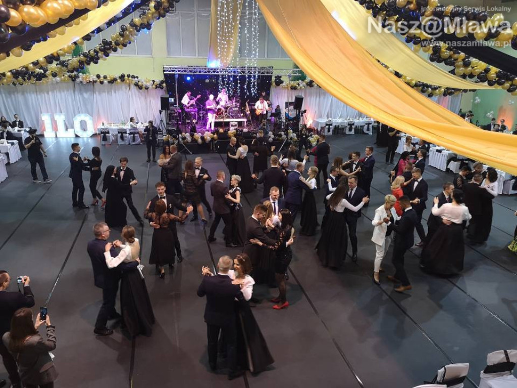 Studniówka 2020 w I Liceum Ogólnokształcącym (FOTORELACJA)