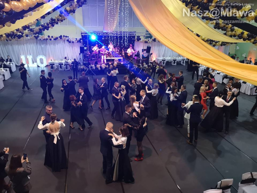 Studniówka 2020 w I Liceum Ogólnokształcącym (FOTORELACJA)