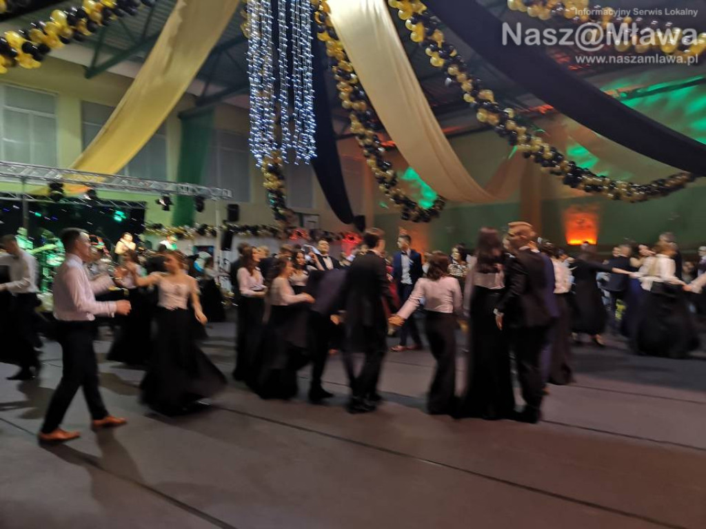 Studniówka 2020 w I Liceum Ogólnokształcącym (FOTORELACJA)