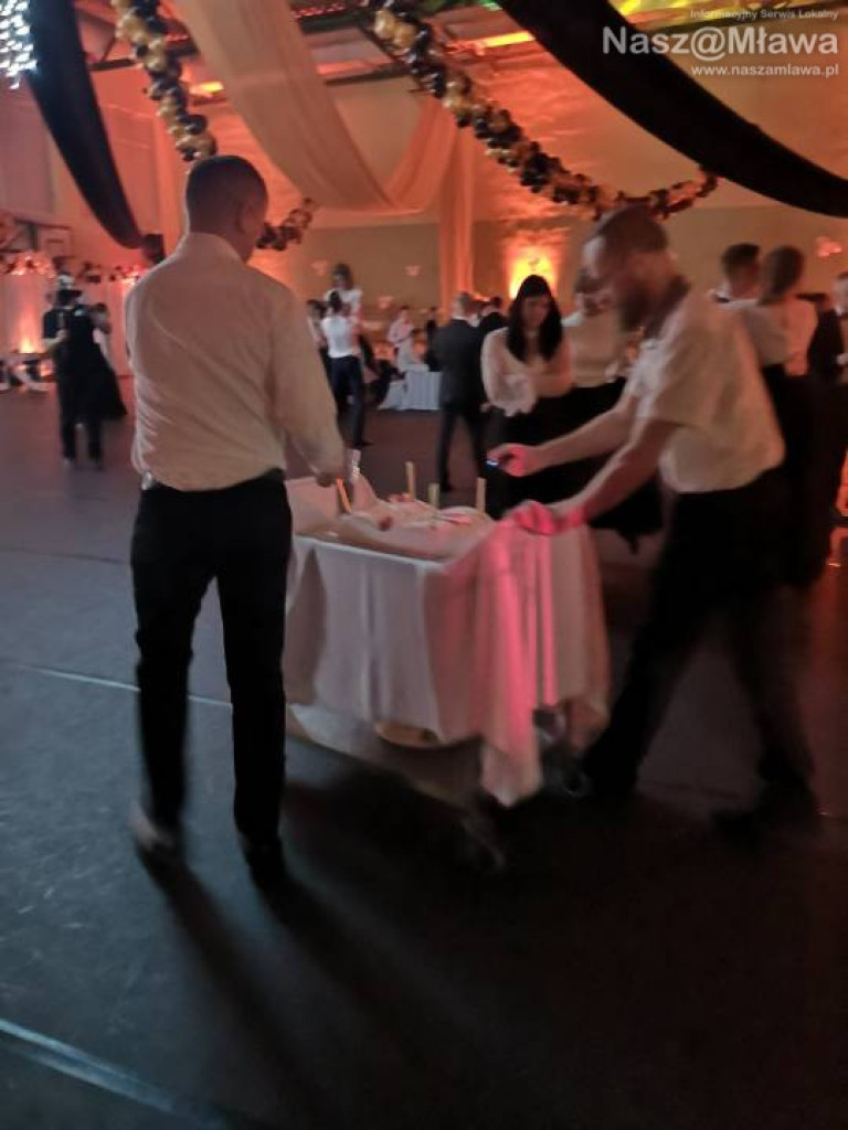 Studniówka 2020 w I Liceum Ogólnokształcącym (FOTORELACJA)