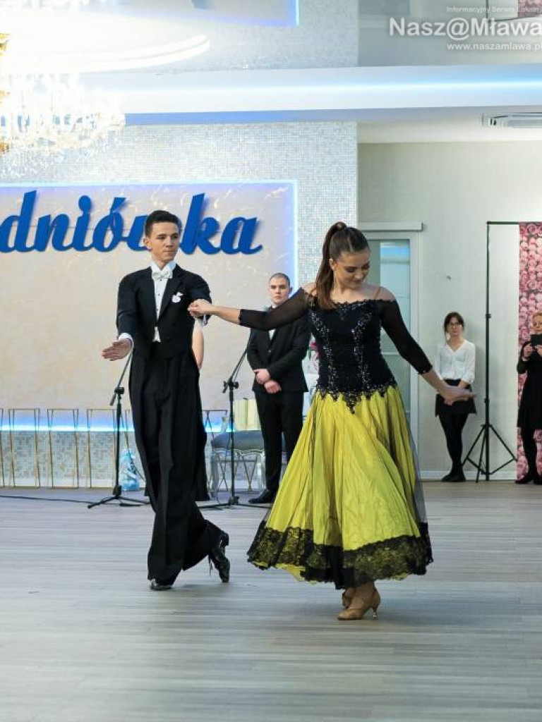 Studniówka 2020. Bal mławskiej 