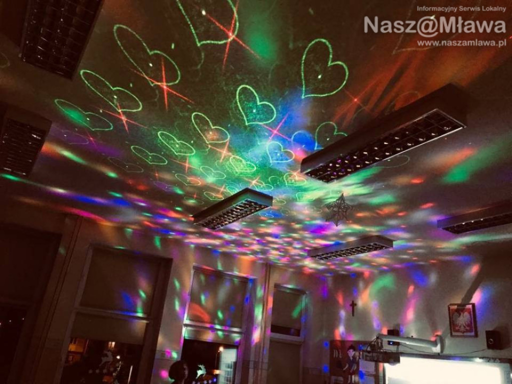 Co się dzieje nocą w szkole?