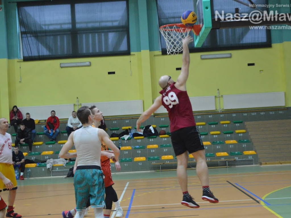 Uczcili pamięć legendy. Puchar pojechał do Elbląga