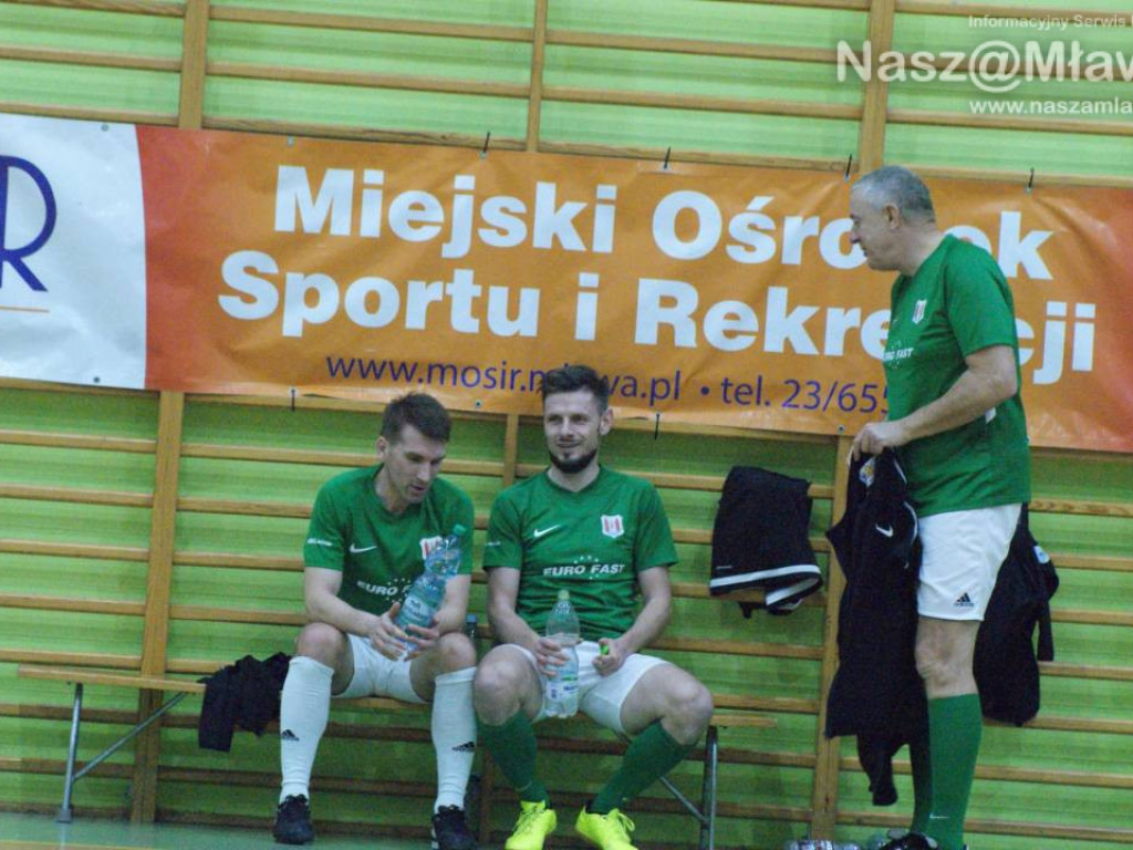 Czarki z głównym trofeum. Oldboye na trzecim