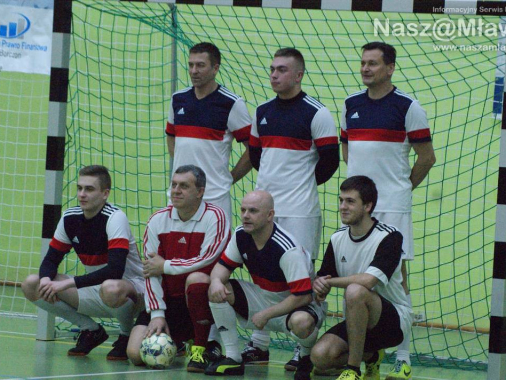 Czarki z głównym trofeum. Oldboye na trzecim