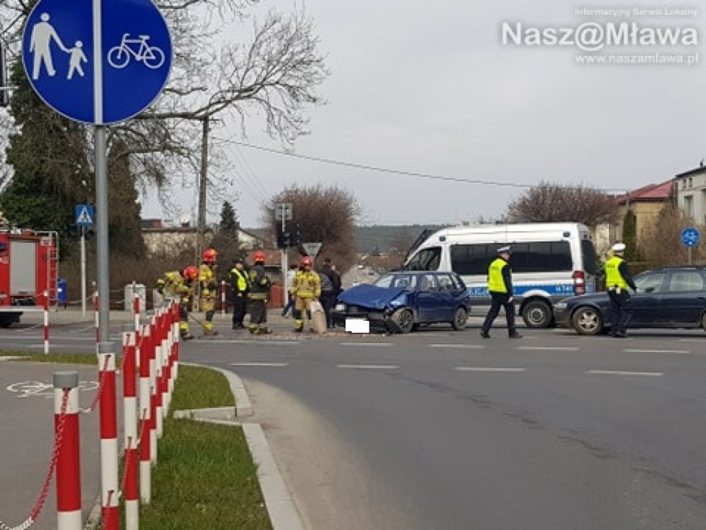 Wypadek na skrzyżowaniu Piłsudskiego z Kopernika [ZDJĘCIA]
