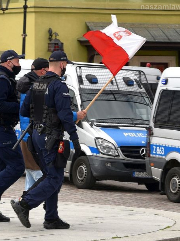 Emocjonujący protest przedsiębiorców w Warszawie. ZDJĘCIA I FILMY