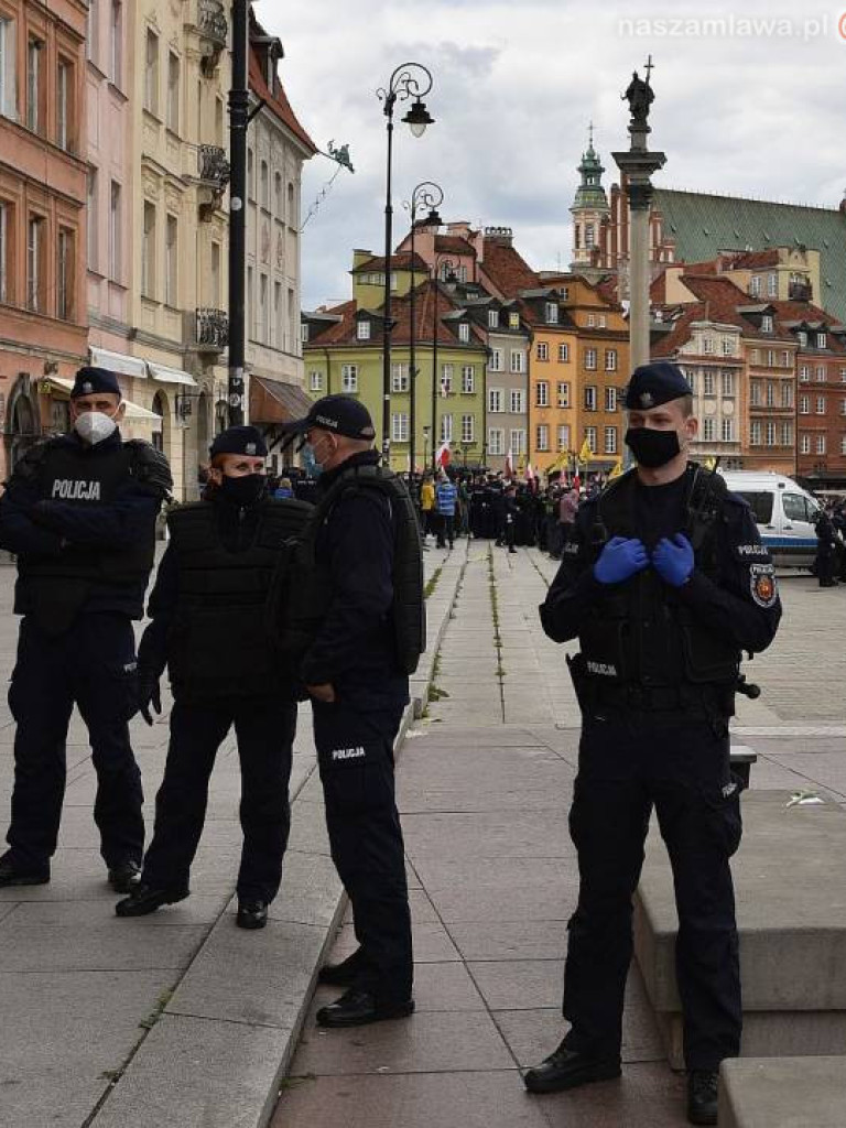 Emocjonujący protest przedsiębiorców w Warszawie. ZDJĘCIA I FILMY