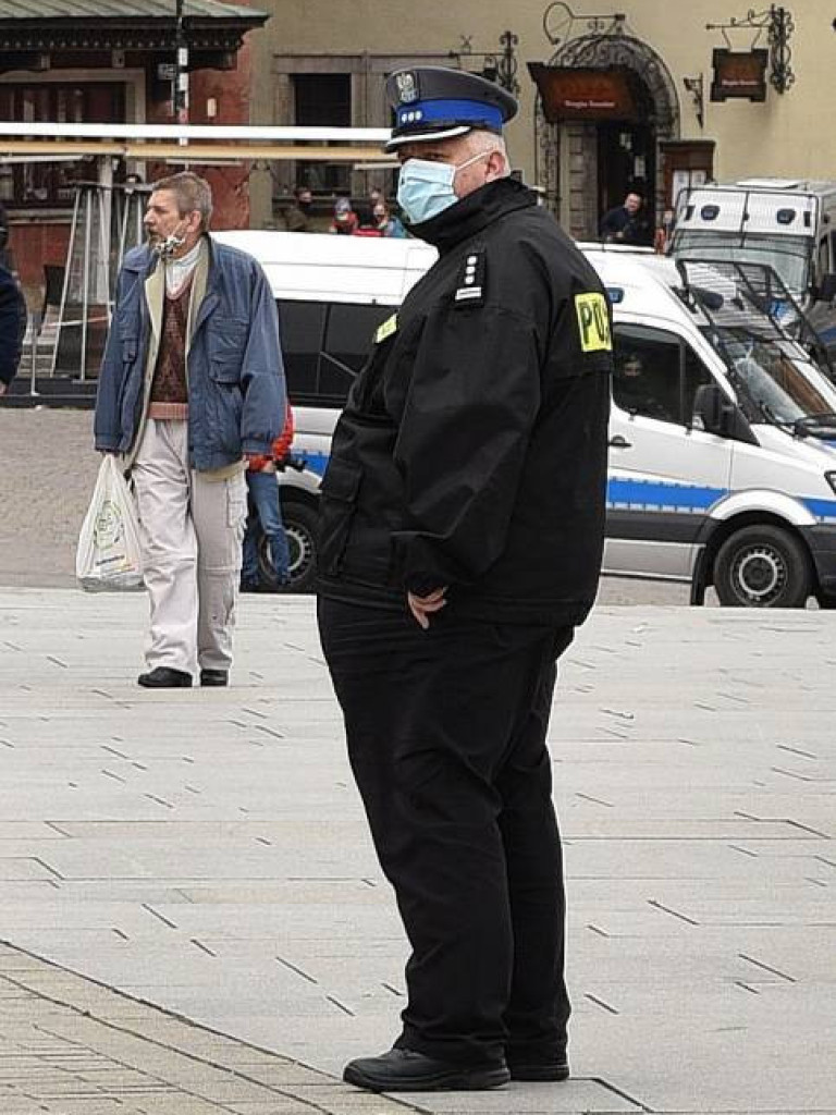 Emocjonujący protest przedsiębiorców w Warszawie. ZDJĘCIA I FILMY