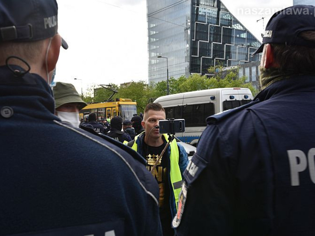 Emocjonujący protest przedsiębiorców w Warszawie. ZDJĘCIA I FILMY