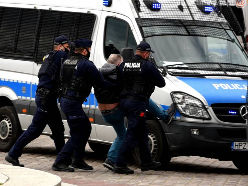 Emocjonujący protest przedsiębiorców w Warszawie. ZDJĘCIA I FILMY