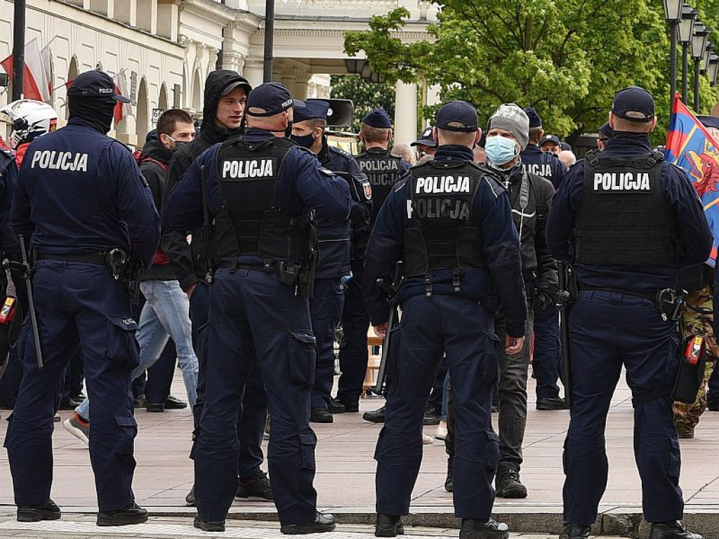 Emocjonujący protest przedsiębiorców w Warszawie. ZDJĘCIA I FILMY