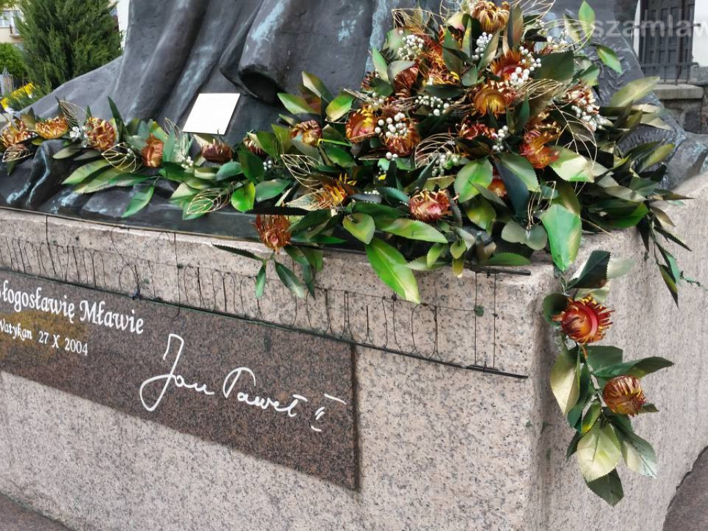 100. urodziny Jana Pawła II [ZDJĘCIA]