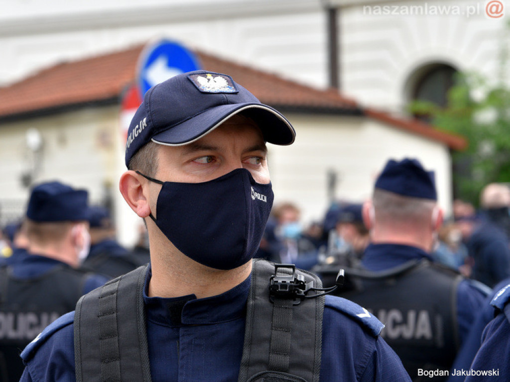 Protest w Warszawie. Nasza relacja [ZDJĘCIA i FILMY]