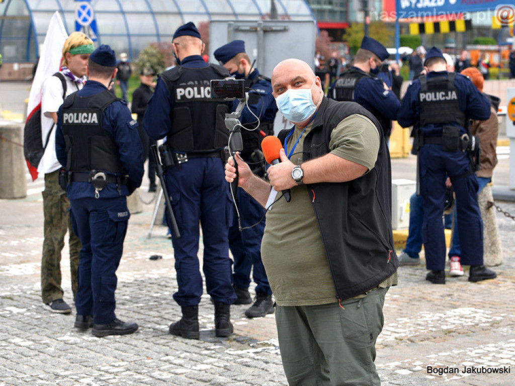 Protest w Warszawie. Nasza relacja [ZDJĘCIA i FILMY]