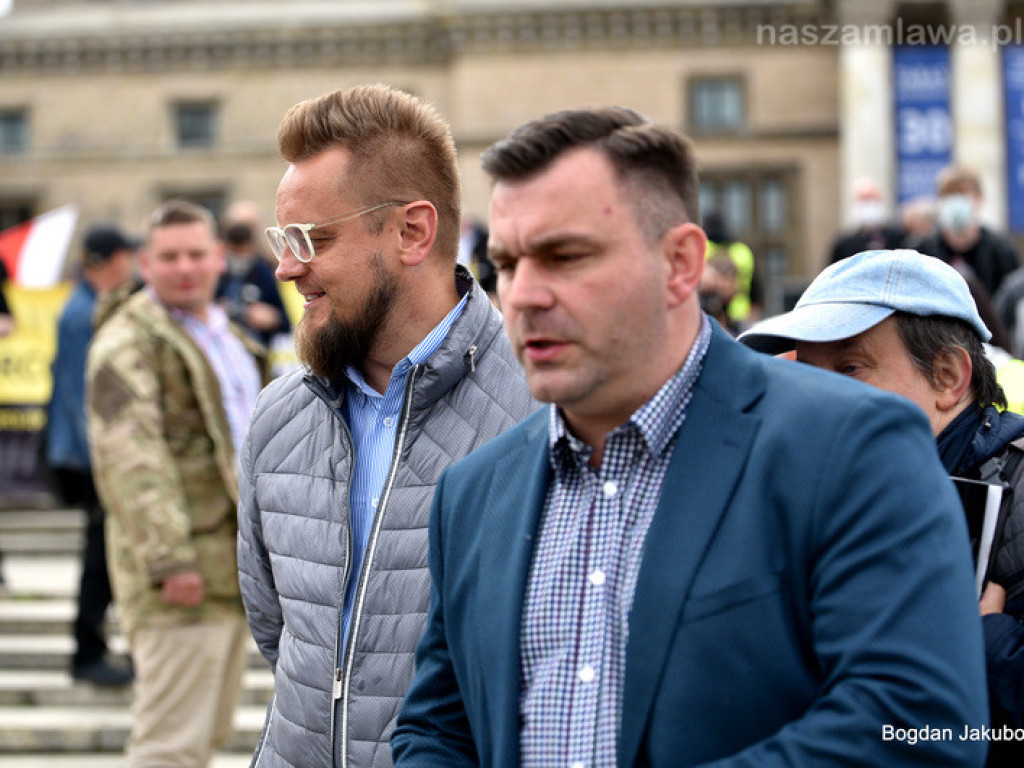 Protest w Warszawie. Nasza relacja [ZDJĘCIA i FILMY]