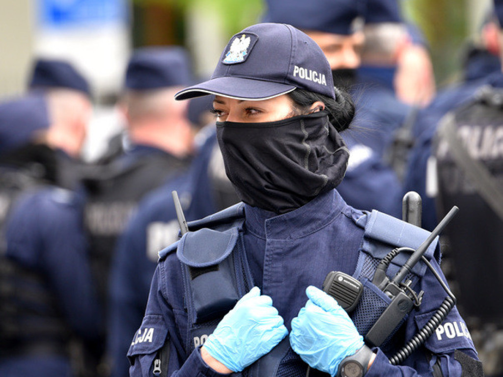 Protest w Warszawie. Nasza relacja [ZDJĘCIA i FILMY]