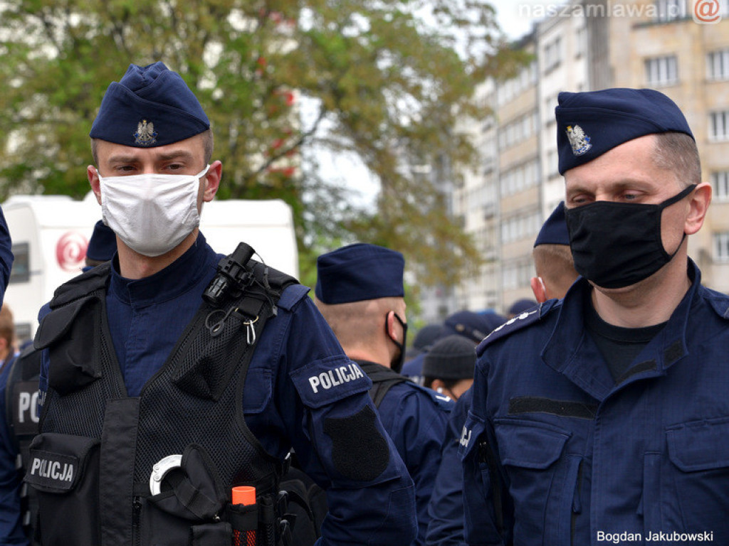 Protest w Warszawie. Nasza relacja [ZDJĘCIA i FILMY]