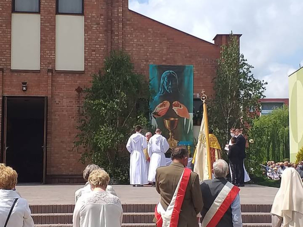 Procesja Bożego Ciała 2020 [ZDJĘCIA I FILM]