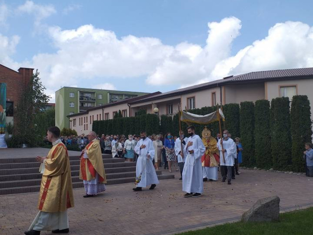 Procesja Bożego Ciała 2020 [ZDJĘCIA I FILM]
