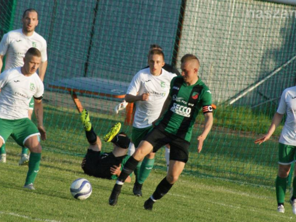 Ze Żbikiem na remis. Wszystko rozstrzygnie mecz z Narwią