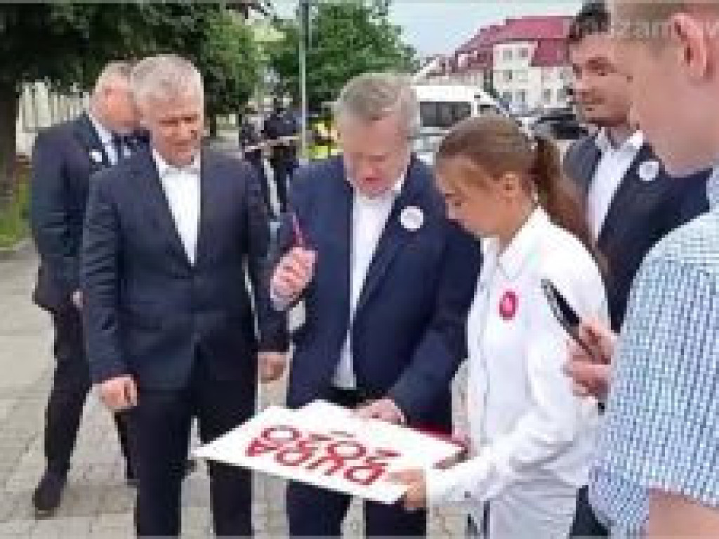 Relacja z wizyty wicepremiera Glińskiego w Mławie (FILMY)