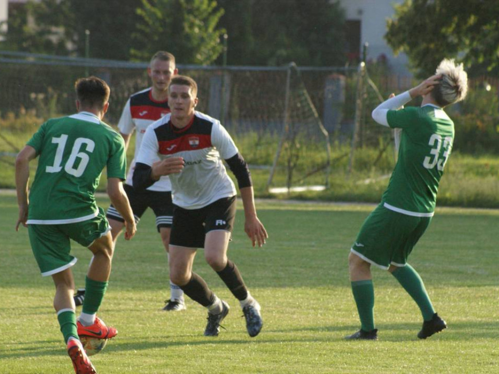 Pięć goli w bramce Polonii. Testów nie brakowało