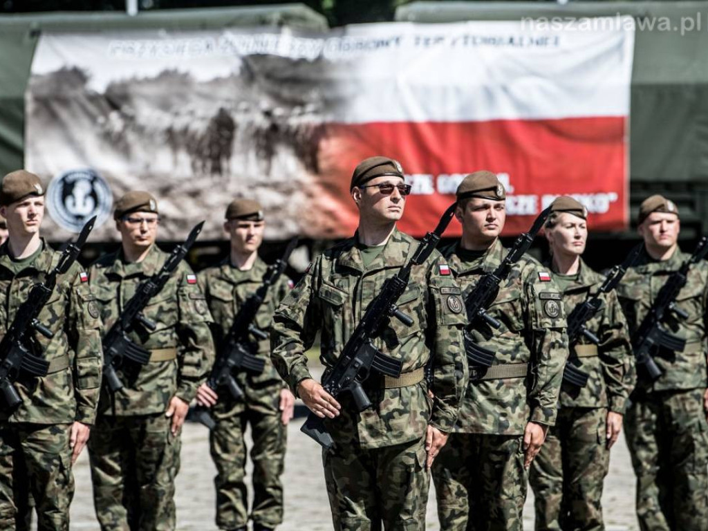 Justyna Zembrzuska - nauczycielka z Mławy w szeregach WOT