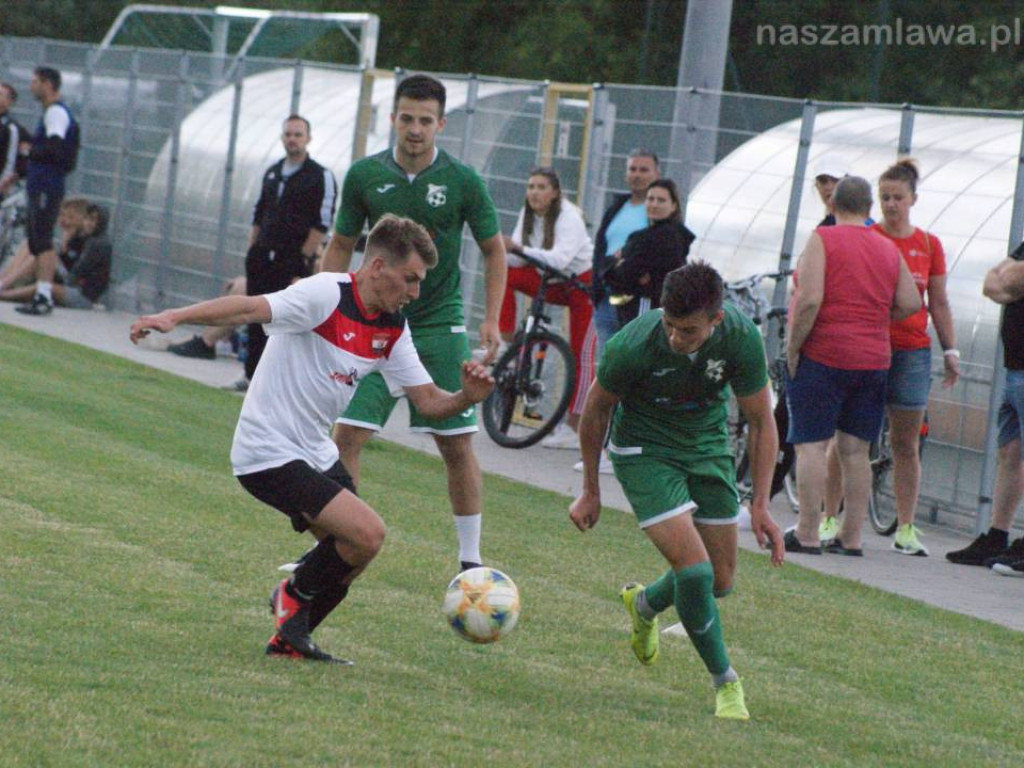 Trzynaście goli w środowe popołudnie. Hat-trick Masiaka