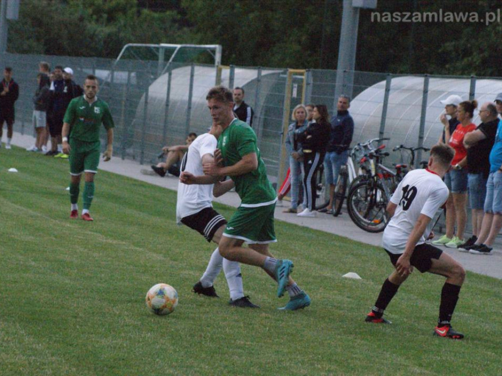 Trzynaście goli w środowe popołudnie. Hat-trick Masiaka