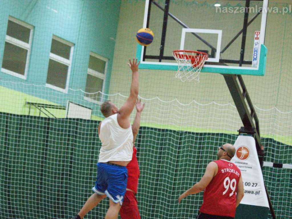 Przełamanie Smoków. Niepokonany Wuja Squad