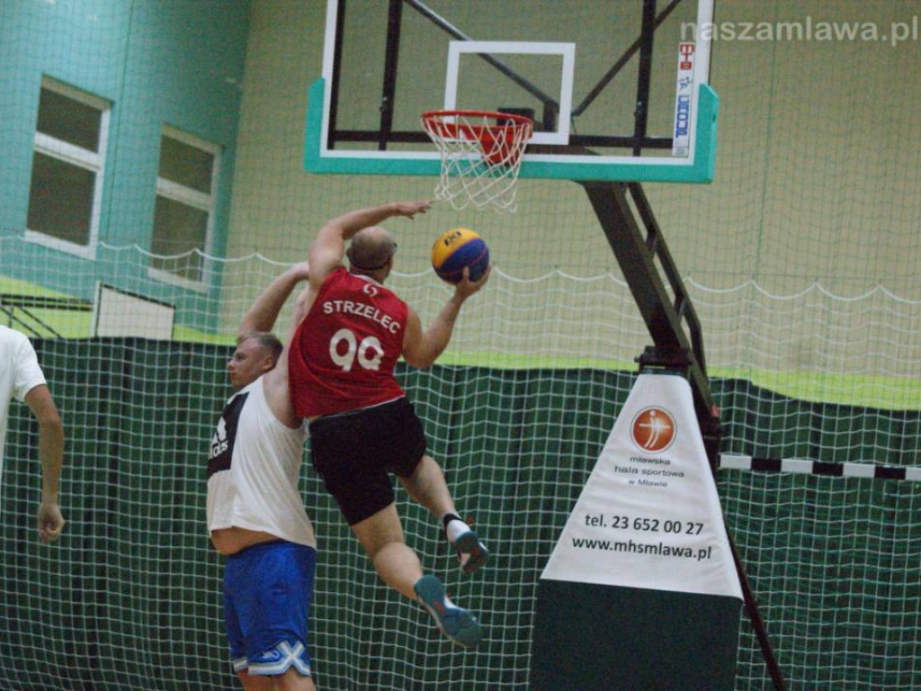 Przełamanie Smoków. Niepokonany Wuja Squad