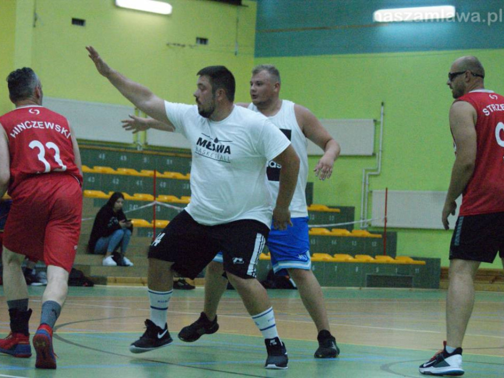 Przełamanie Smoków. Niepokonany Wuja Squad