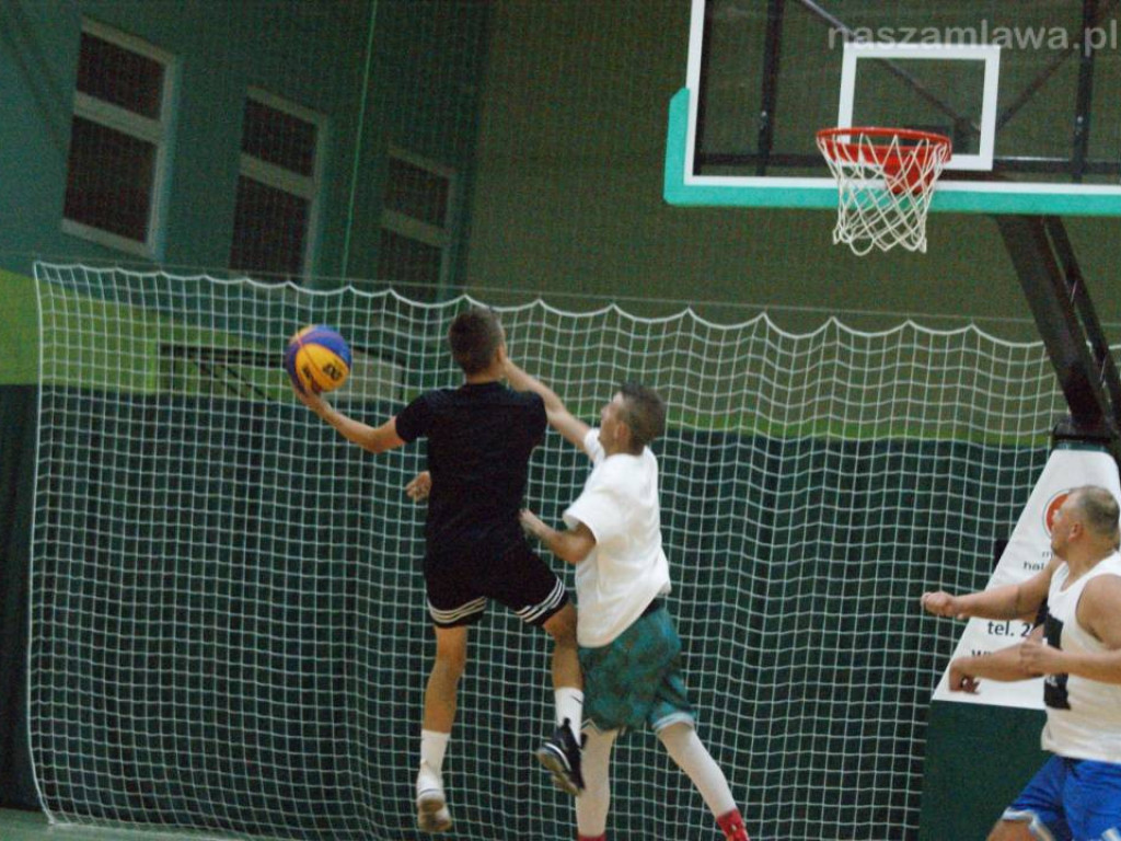 Przełamanie Smoków. Niepokonany Wuja Squad