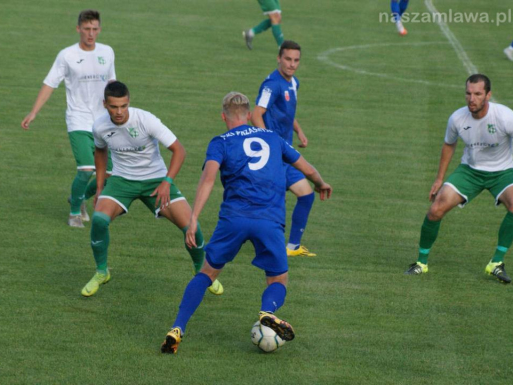 Kiks gonił kiks. Brak skuteczności