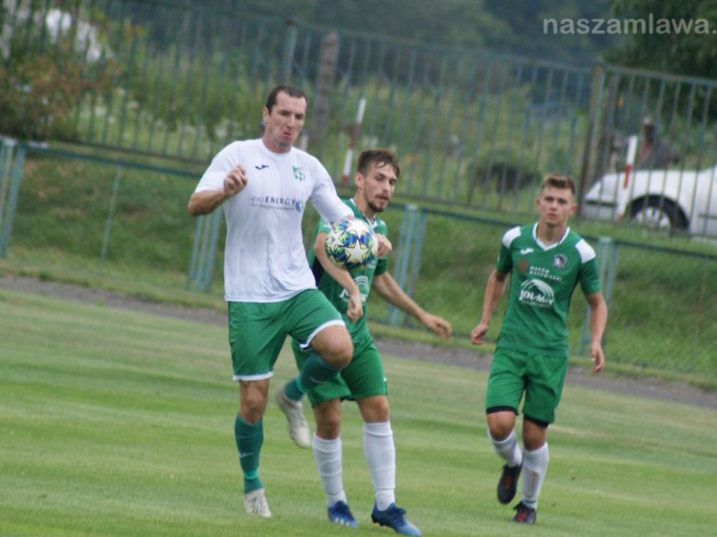 Rozbity łuk, zabójczy pościg. Wyjazdowy sukces Mławianki