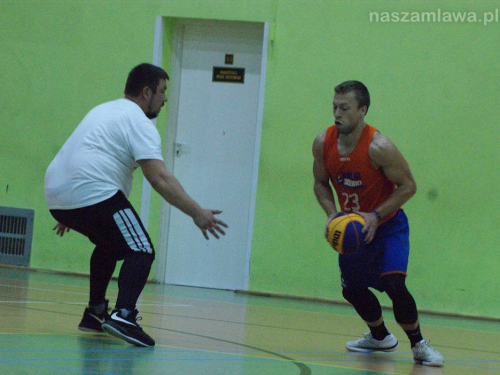 Wuja Squad zdominował ligę. Mławski finał