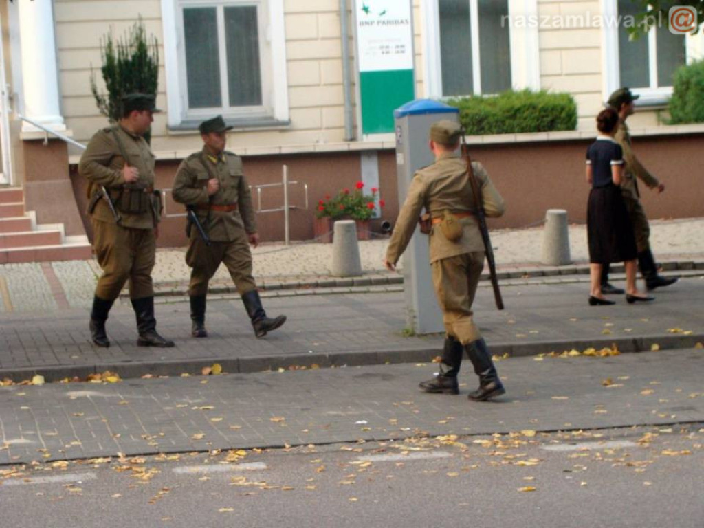 Inscenizacja odbicia więźniów z UB w Mławie [ZDJĘCIA]