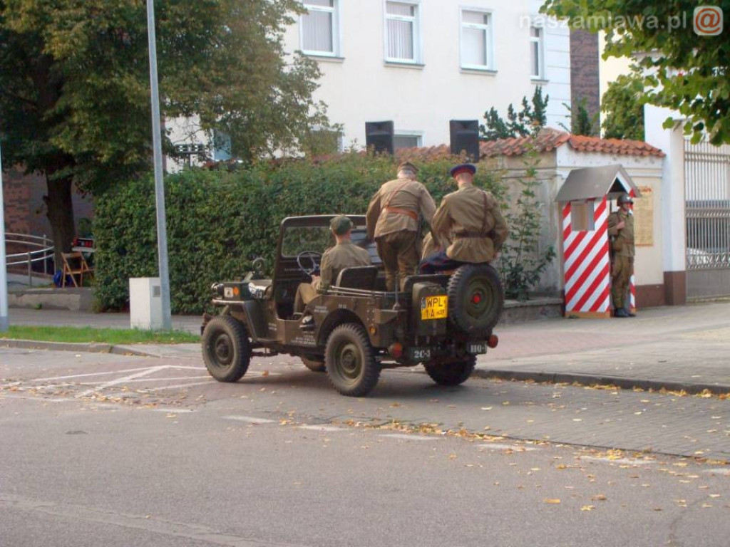 Inscenizacja odbicia więźniów z UB w Mławie [ZDJĘCIA]