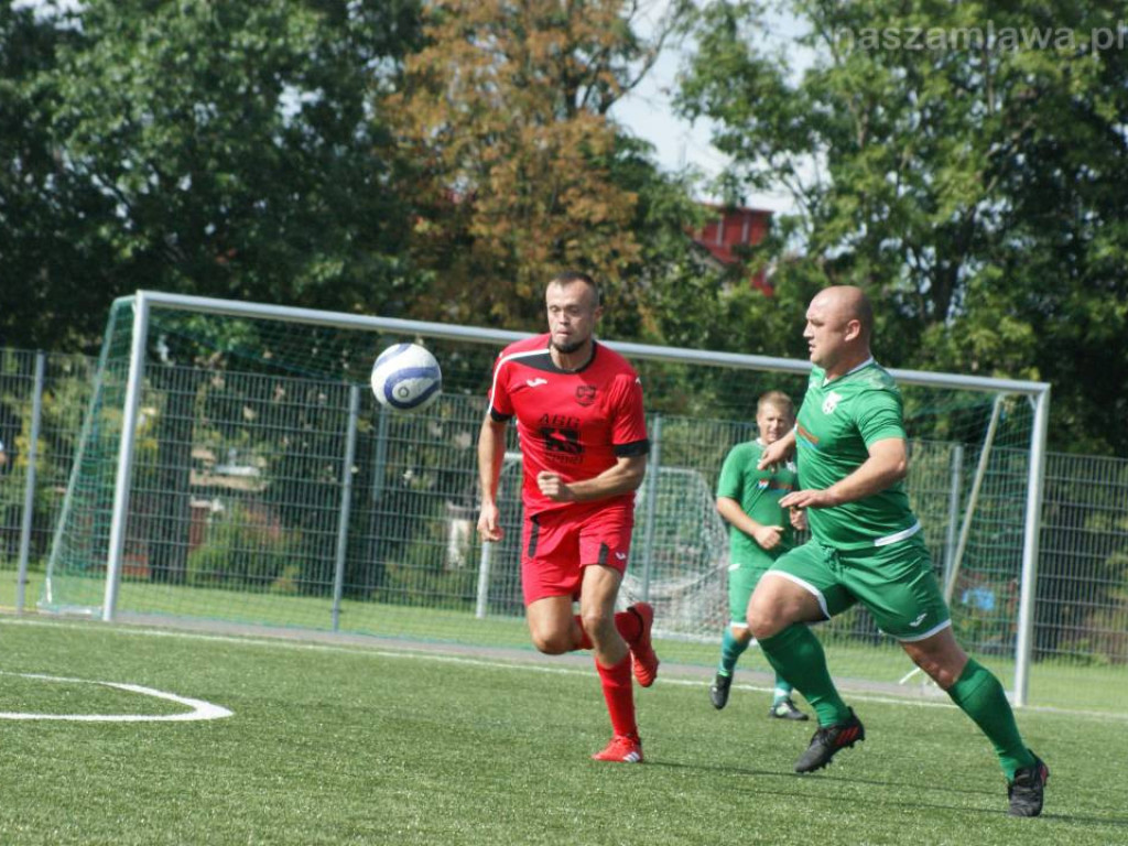 Dobra passa rezerw. Chyzhyk i Karczewski z dubletem