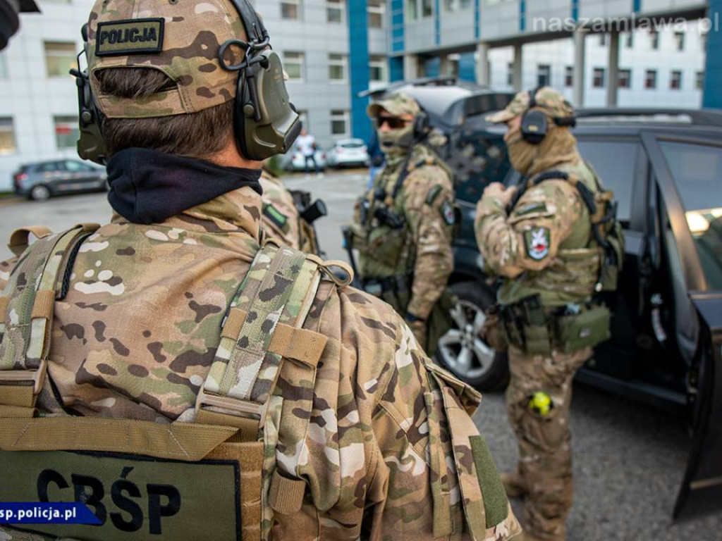 Polska. Uderzenie w gang powiązany z klubem sportowym [VIDEO]