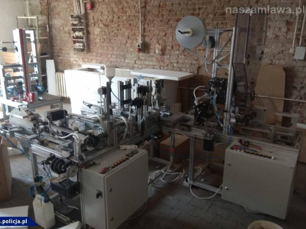 KRAJ. 2 tys. papierosów na minutę [FILM]